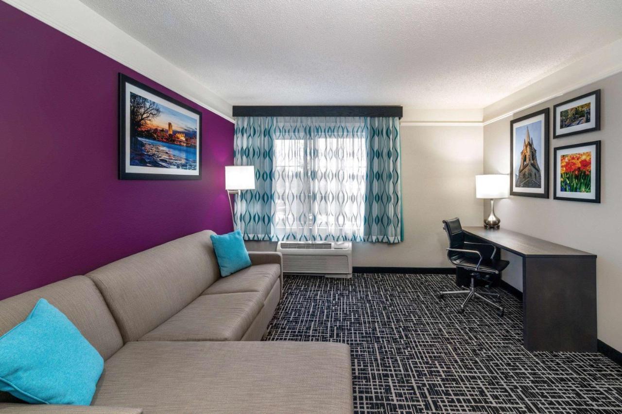 La Quinta By Wyndham Latham Albany Airport Hotel Exterior foto